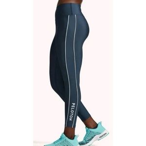 Peloton Show Up Tuxedo Stripe Leggings, Size Medium
